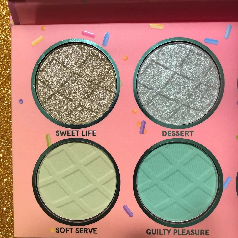 BNIB! BH Cosmetics Sweet Shoppe PISTACHIO 8 Color Shadow Palette 🎨 💚💚💚